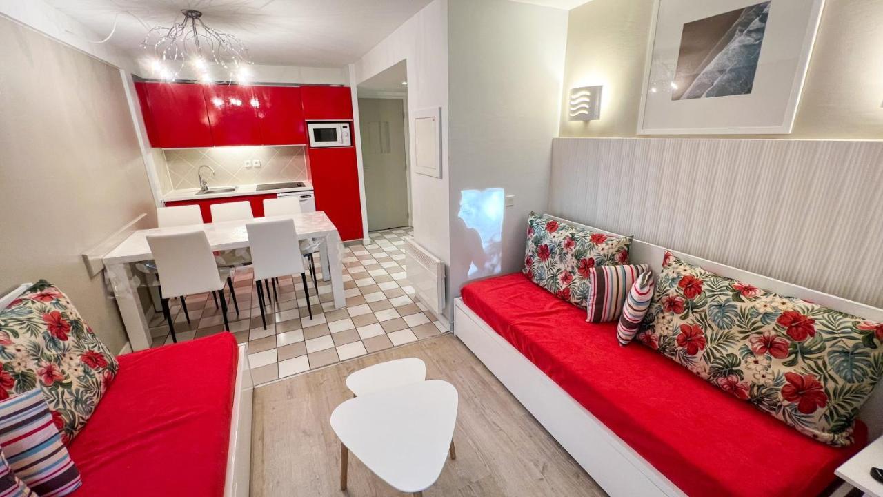 6-Person Apartment With Swimming Pool Tennis Court And Free Parking 25 Le Touquet Buitenkant foto