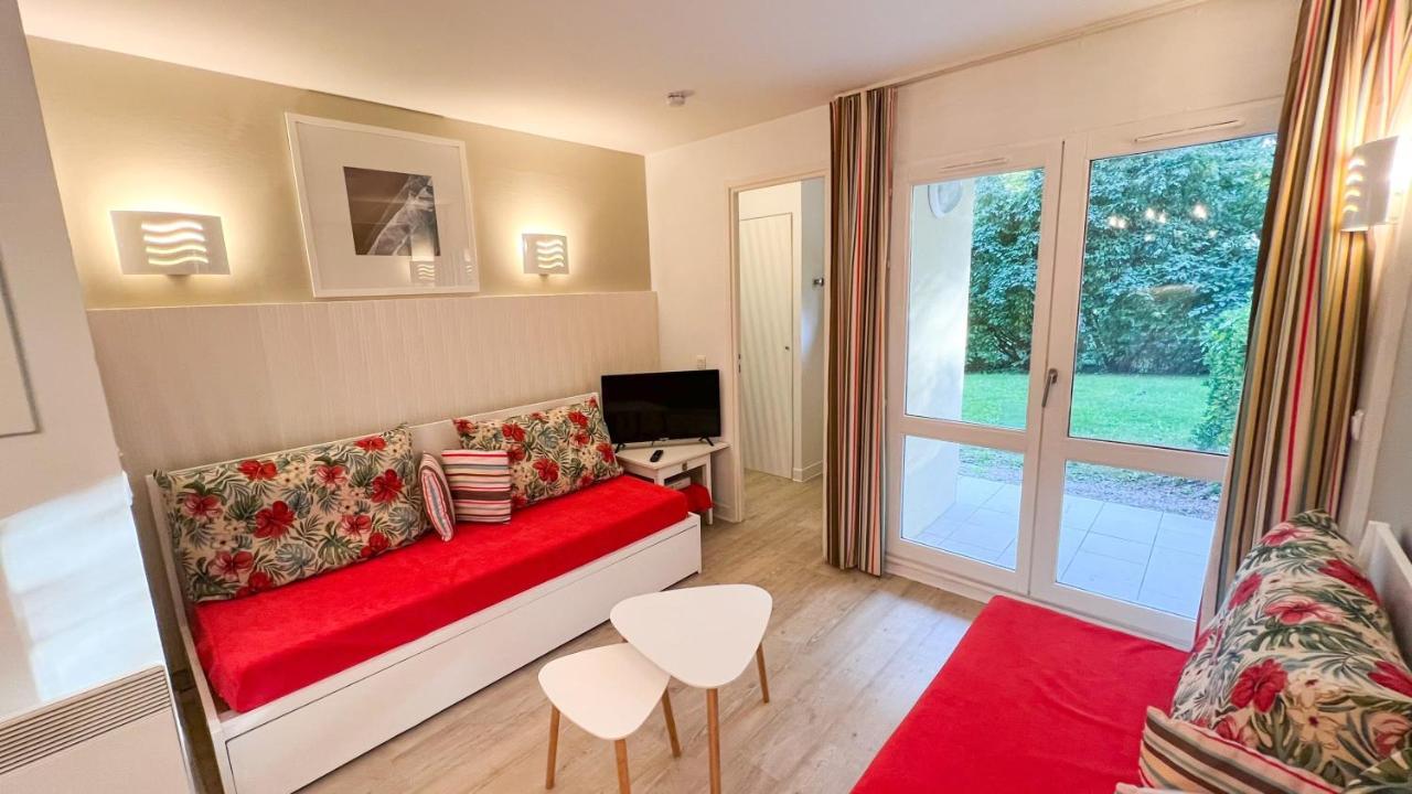 6-Person Apartment With Swimming Pool Tennis Court And Free Parking 25 Le Touquet Buitenkant foto