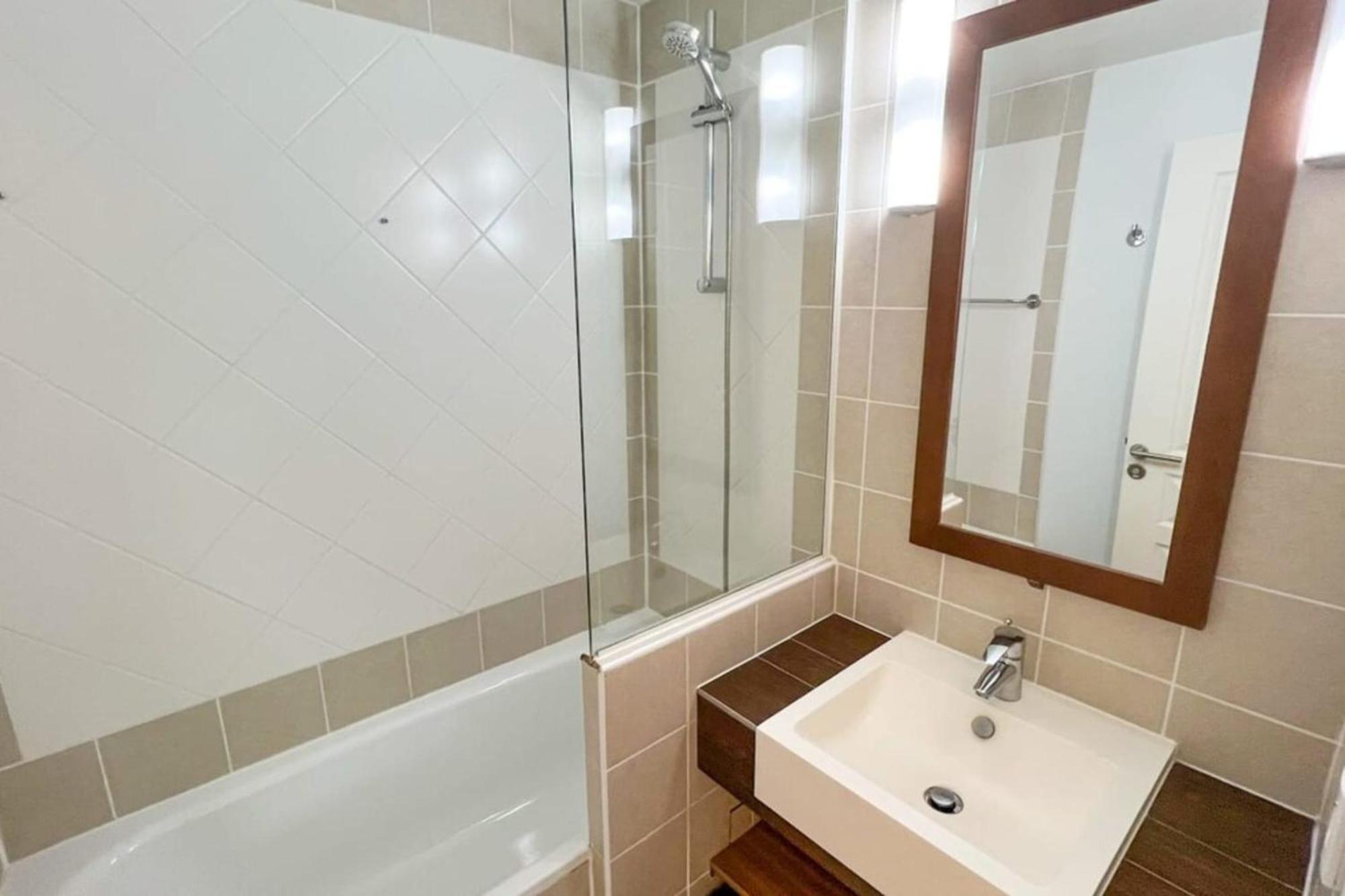 6-Person Apartment With Swimming Pool Tennis Court And Free Parking 25 Le Touquet Buitenkant foto