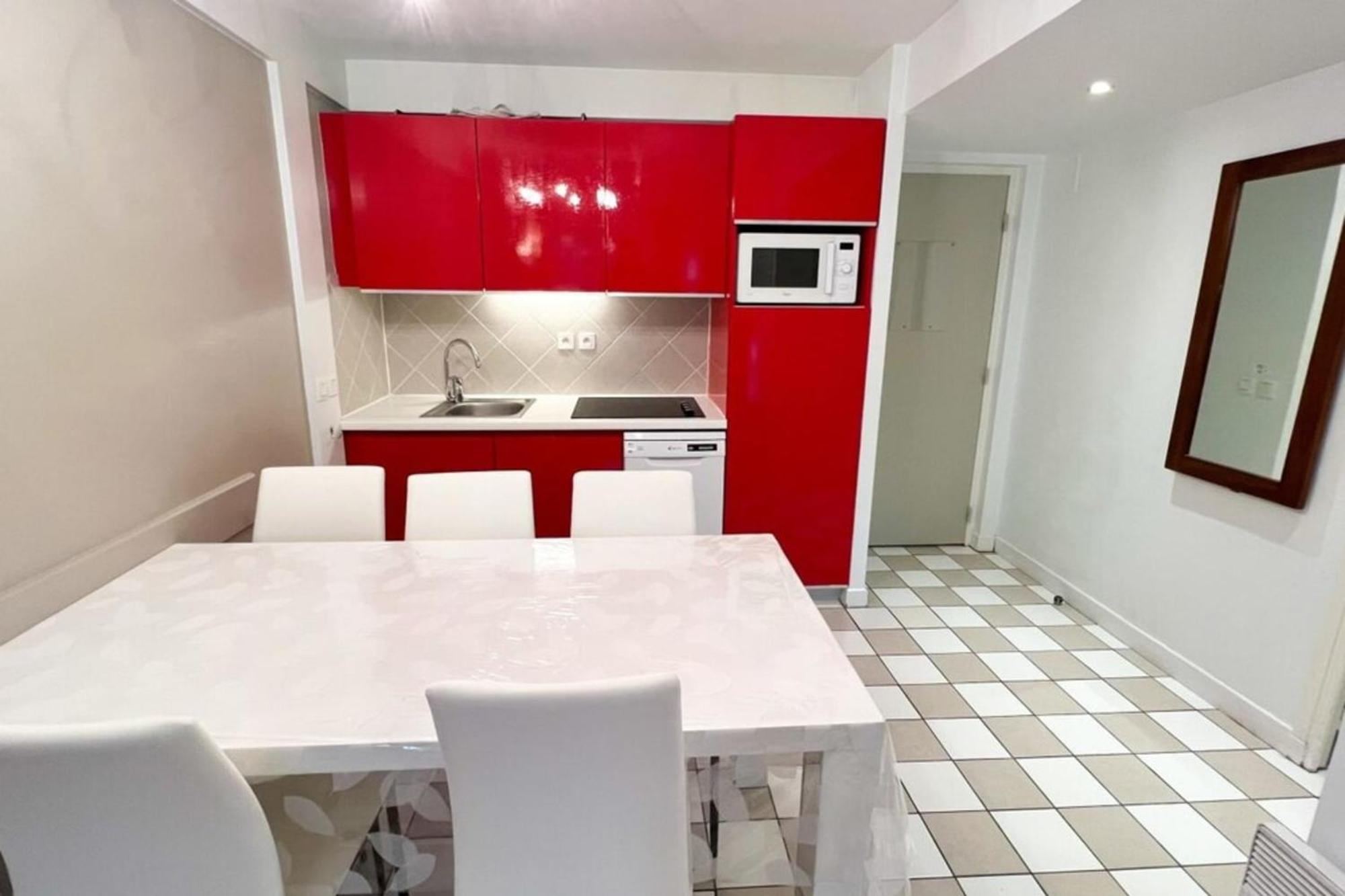 6-Person Apartment With Swimming Pool Tennis Court And Free Parking 25 Le Touquet Buitenkant foto