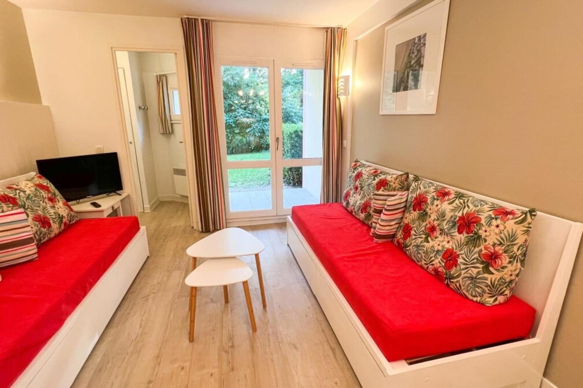 6-Person Apartment With Swimming Pool Tennis Court And Free Parking 25 Le Touquet Buitenkant foto